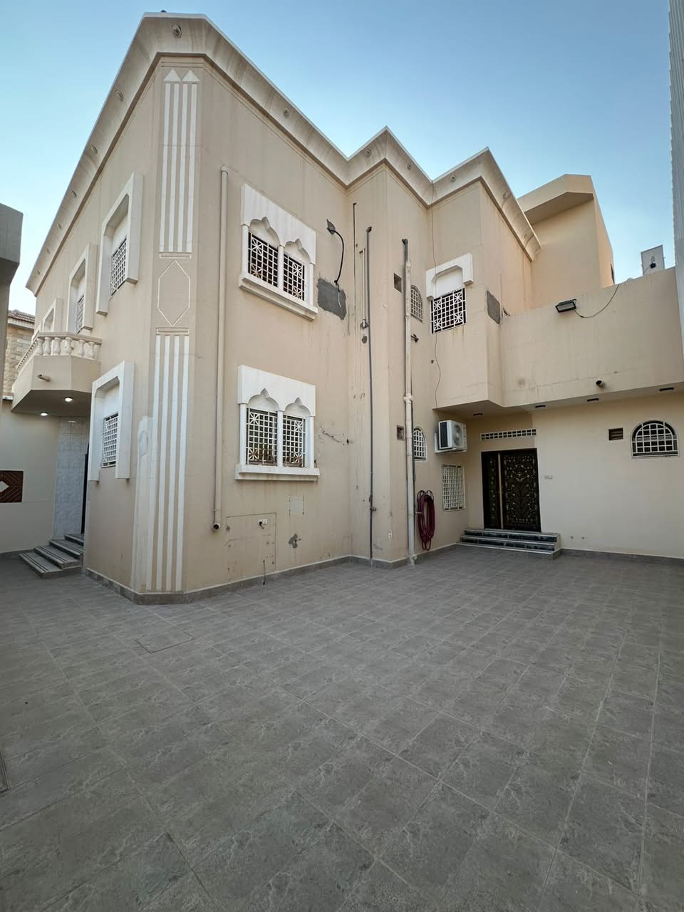 دور ارضي