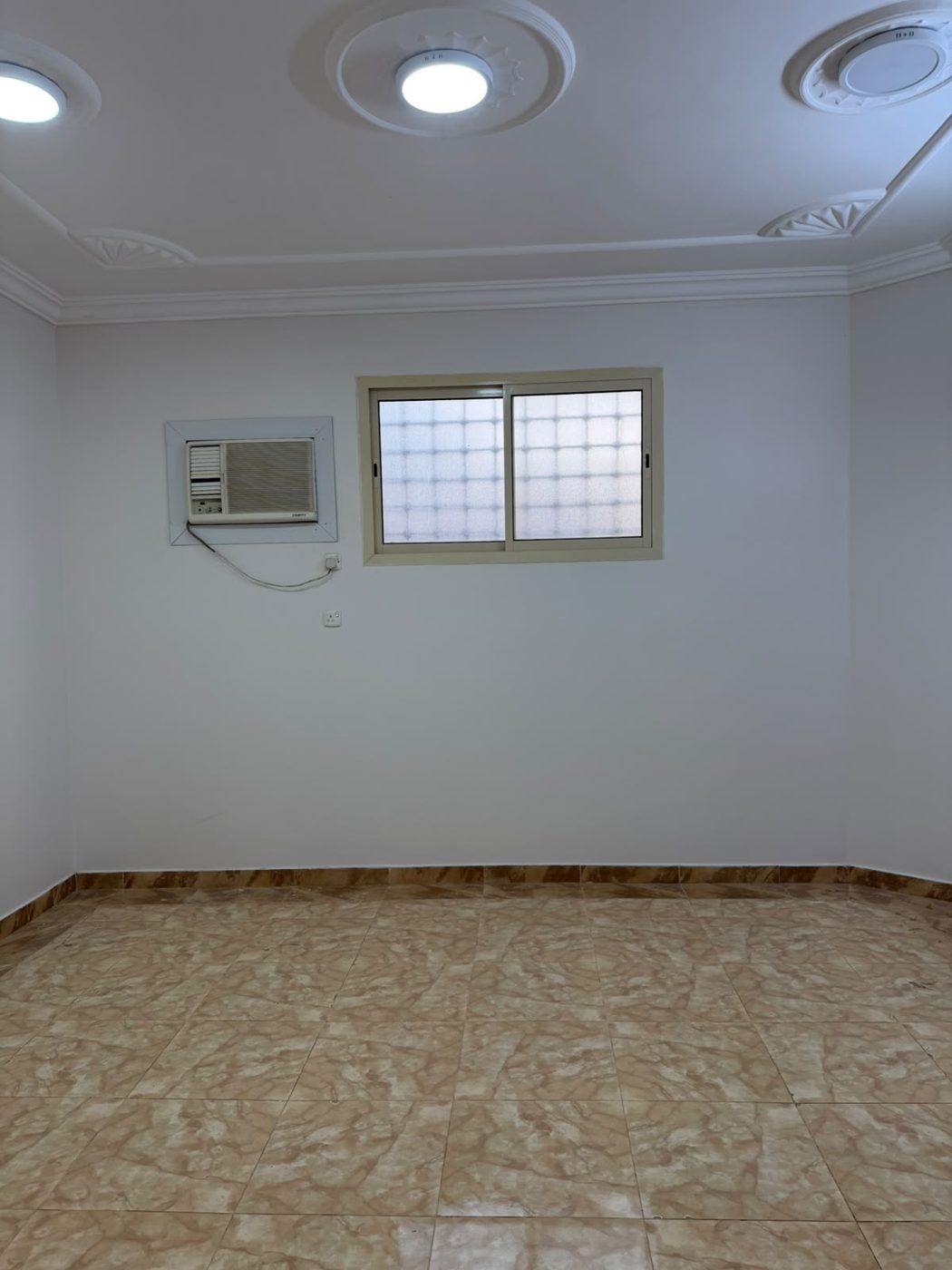 وحدة علوية - للايجار