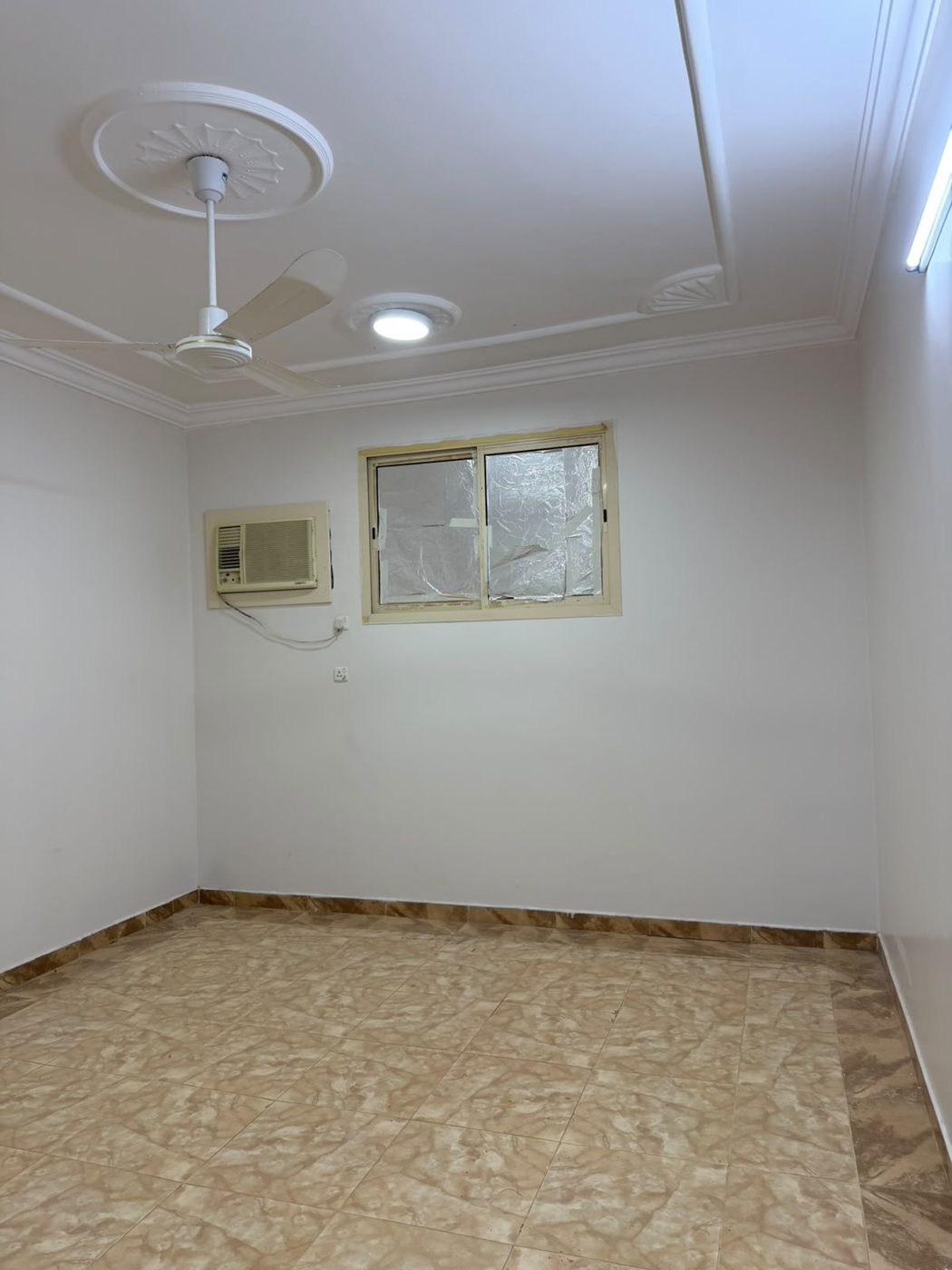 وحدة علوية - للايجار