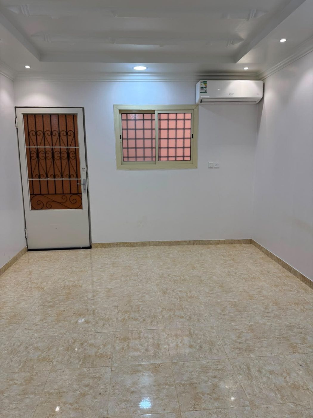 وحده ارضيه