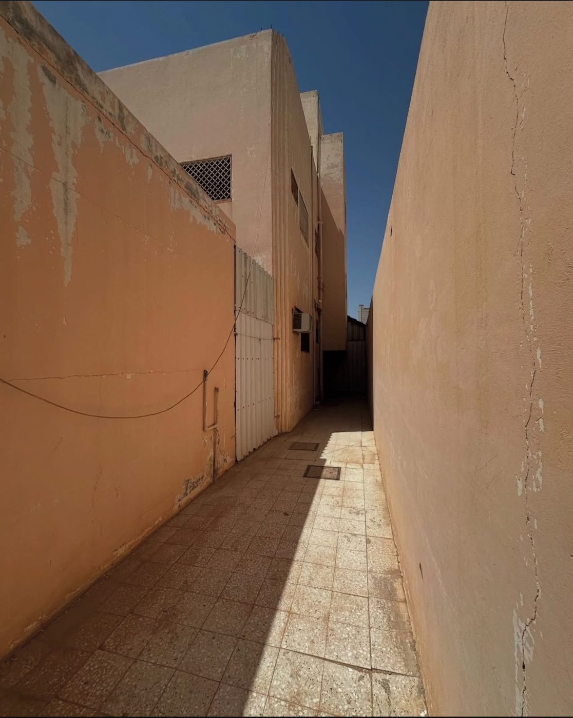 دور علوي مدخل خاص