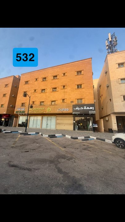 شقة علوية مدخل مشترك - للإيجار